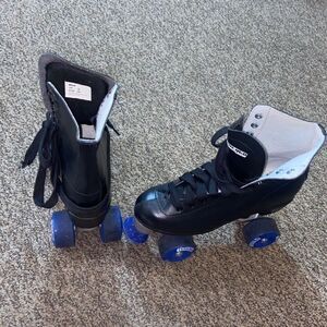 Chicago Men Classic Indoor Black and Blue Roller Skates Sz,6US  Blue Wheels